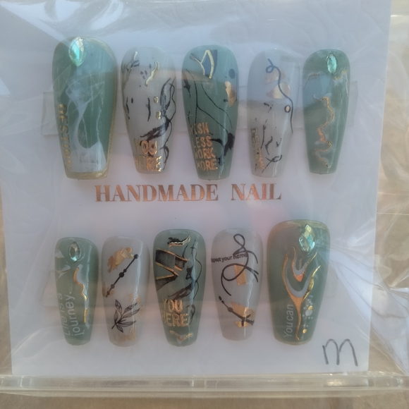 Other - Handmade Green and Cream Marble Press-On Nail Set with Gold Accents